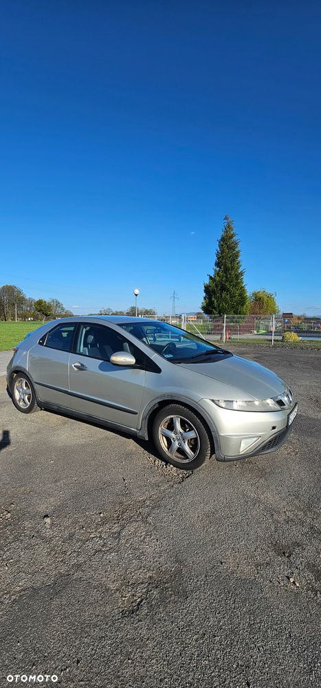 Honda Civic 1.4 Comfort - 2