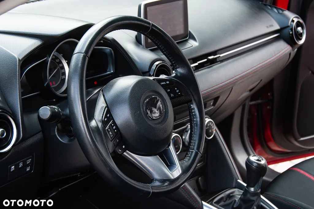 Mazda 2 SKYACTIV-D 105 Exclusive-Line - 33