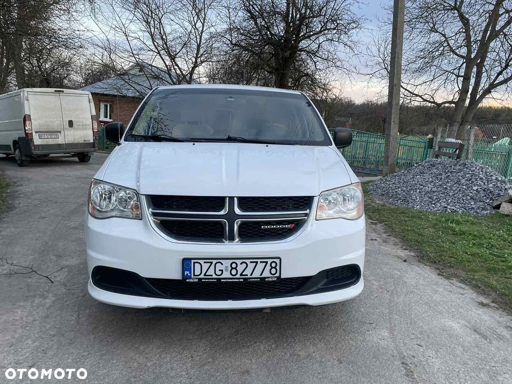 Dodge Grand Caravan 2014 photo 3