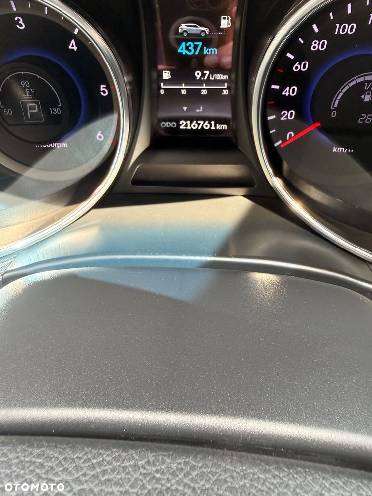 Hyundai Santa Fe 2.2 CRDi Premium 7os - 25