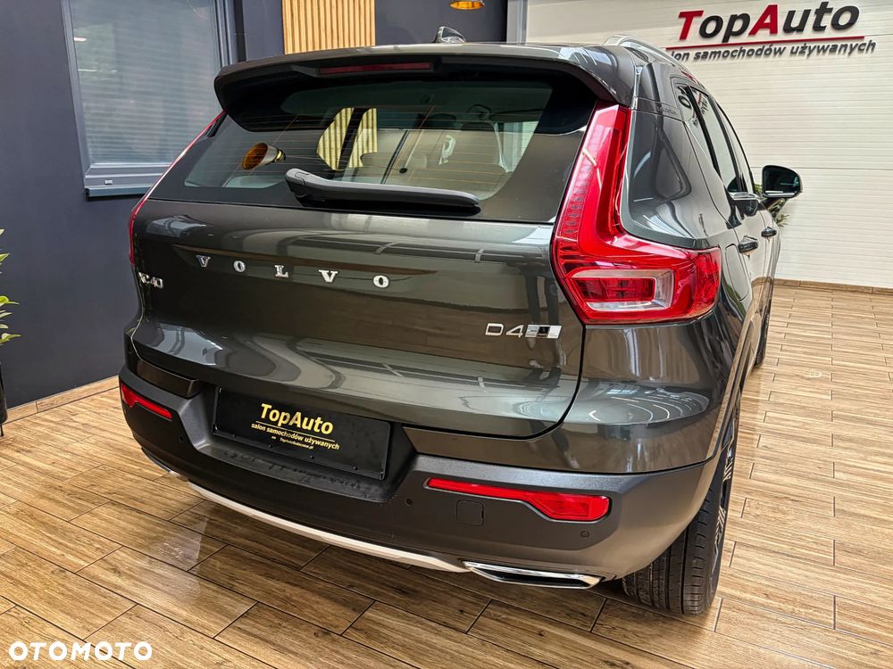 Volvo XC 40 D4 AWD Inscription - 8