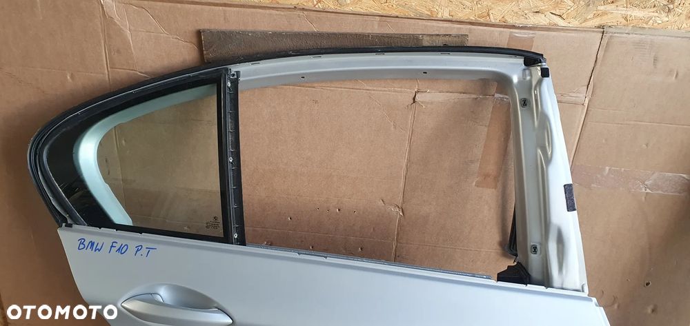 Drzwi prawy tył tylne prawe BMW 5 F10 - 4