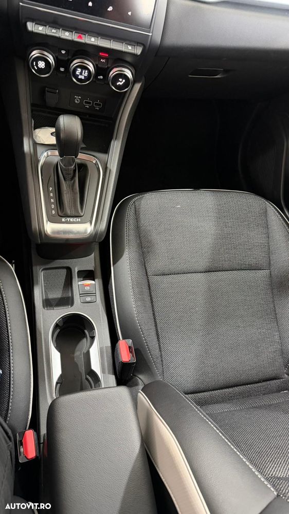 Renault Captur PHEV 160 Techno - 5