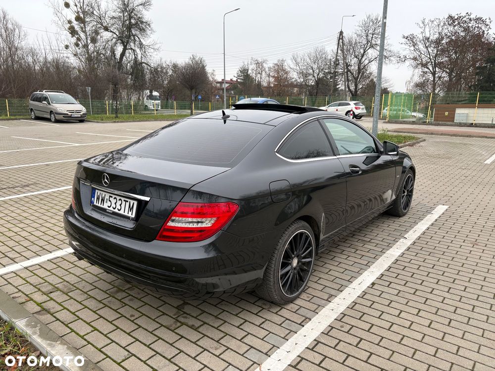 Mercedes-Benz Klasa C 180 CGI BlueEFFICIENCY - 5