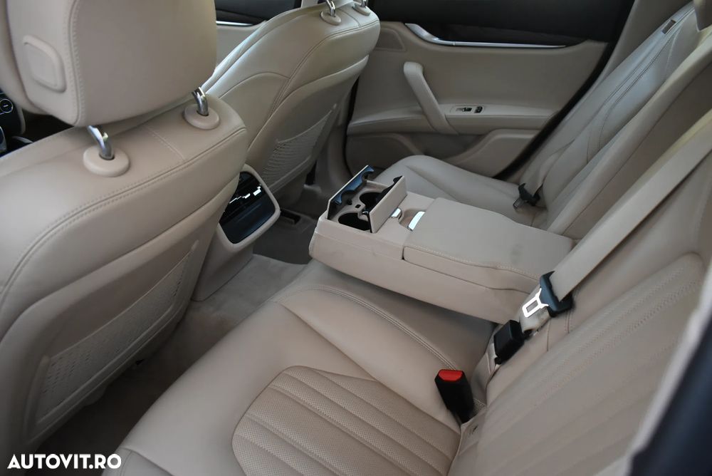 Maserati Ghibli Automatik - 26