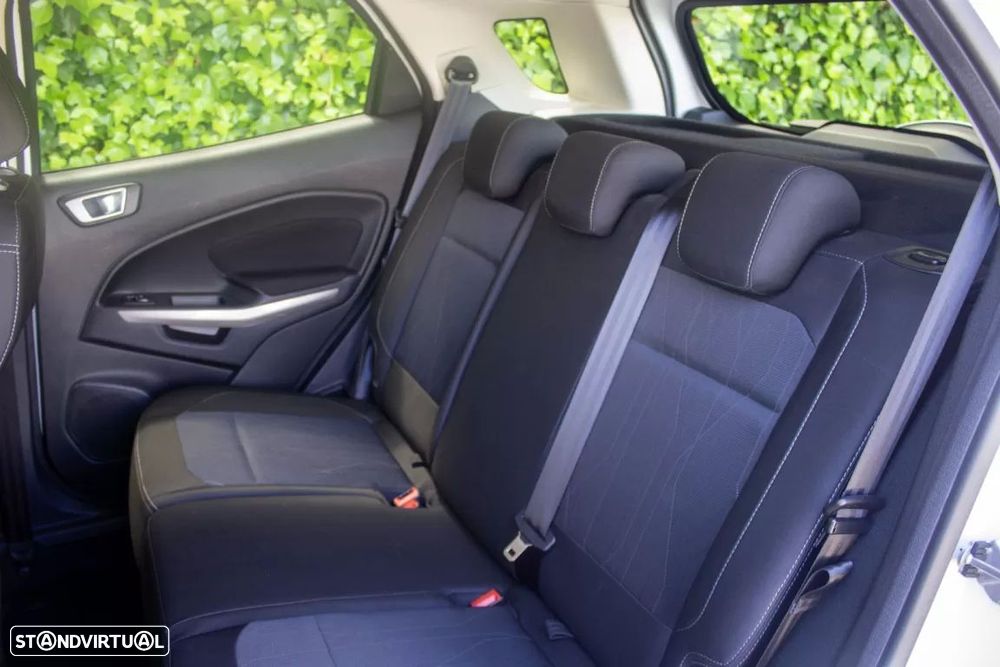 Ford EcoSport 1.5 TDCi Connected - 13