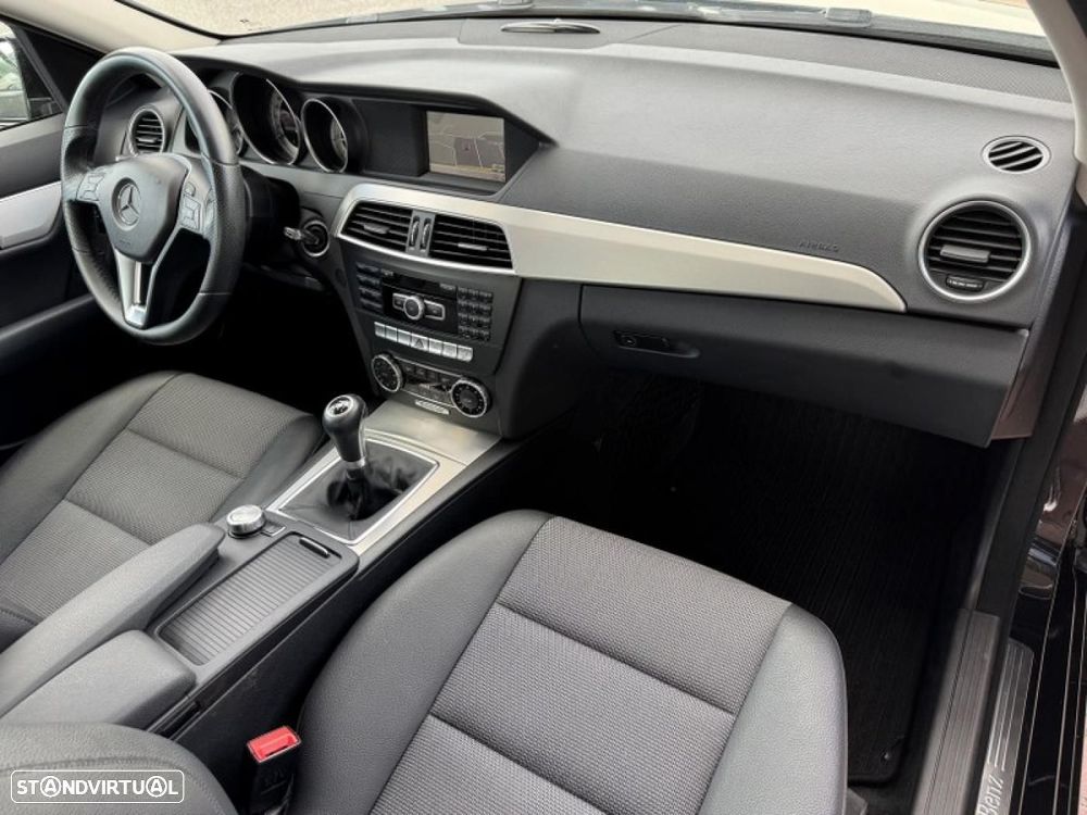 Mercedes-Benz C 220 CDI Elegance BE 117g - 27