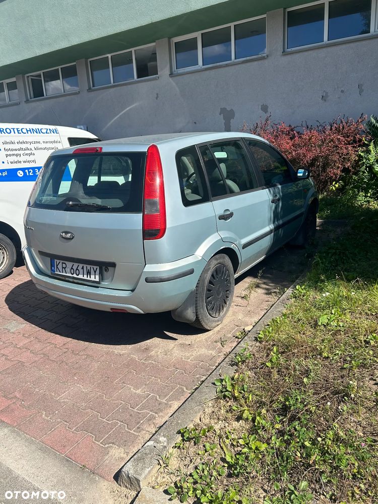 Ford Fusion - 3
