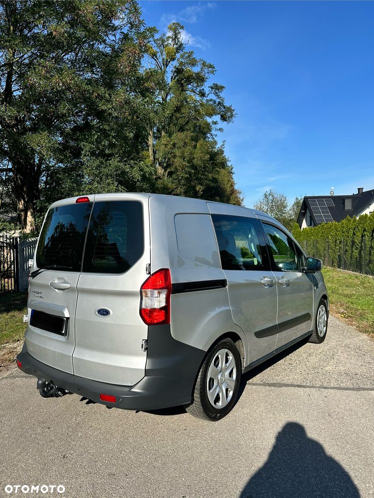 Ford Courier - 5