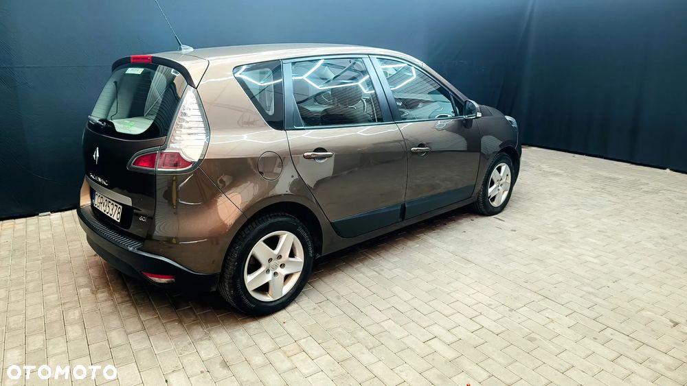 Renault Scenic - 10