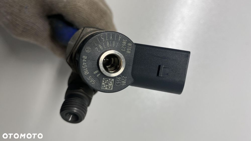 WTRYSKIWACZ PALIWA BMW F10 F11 F20 F30 2.0D N47D20C 0445110595 - 4