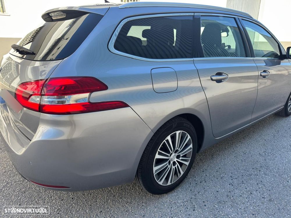 Peugeot 308 SW - 4