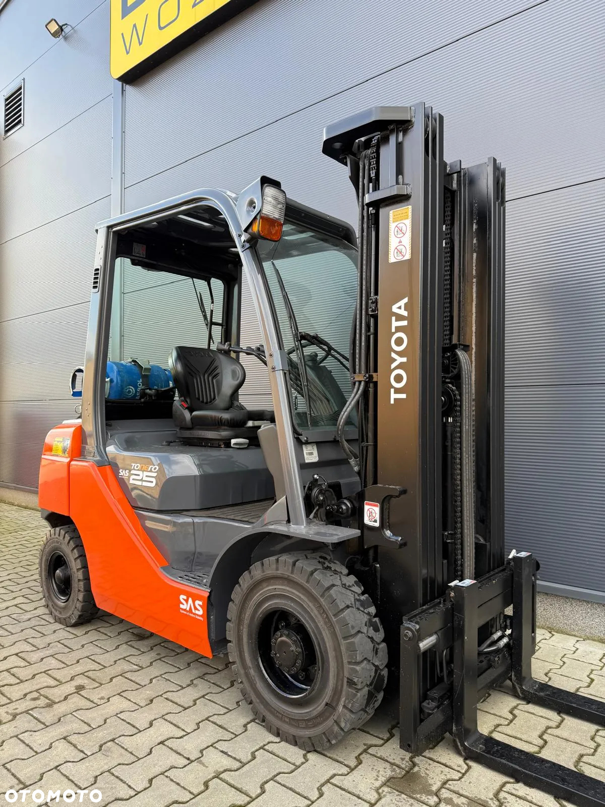 Toyota 02-8FGF25 - 3