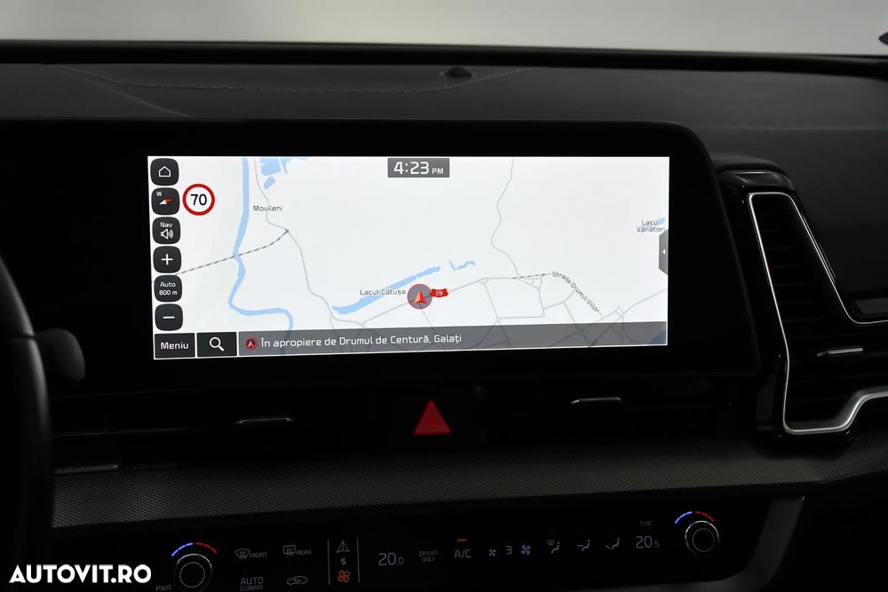 Kia Sportage 1.6 T-GDI PHEV 6AT 4x4 Style - 11