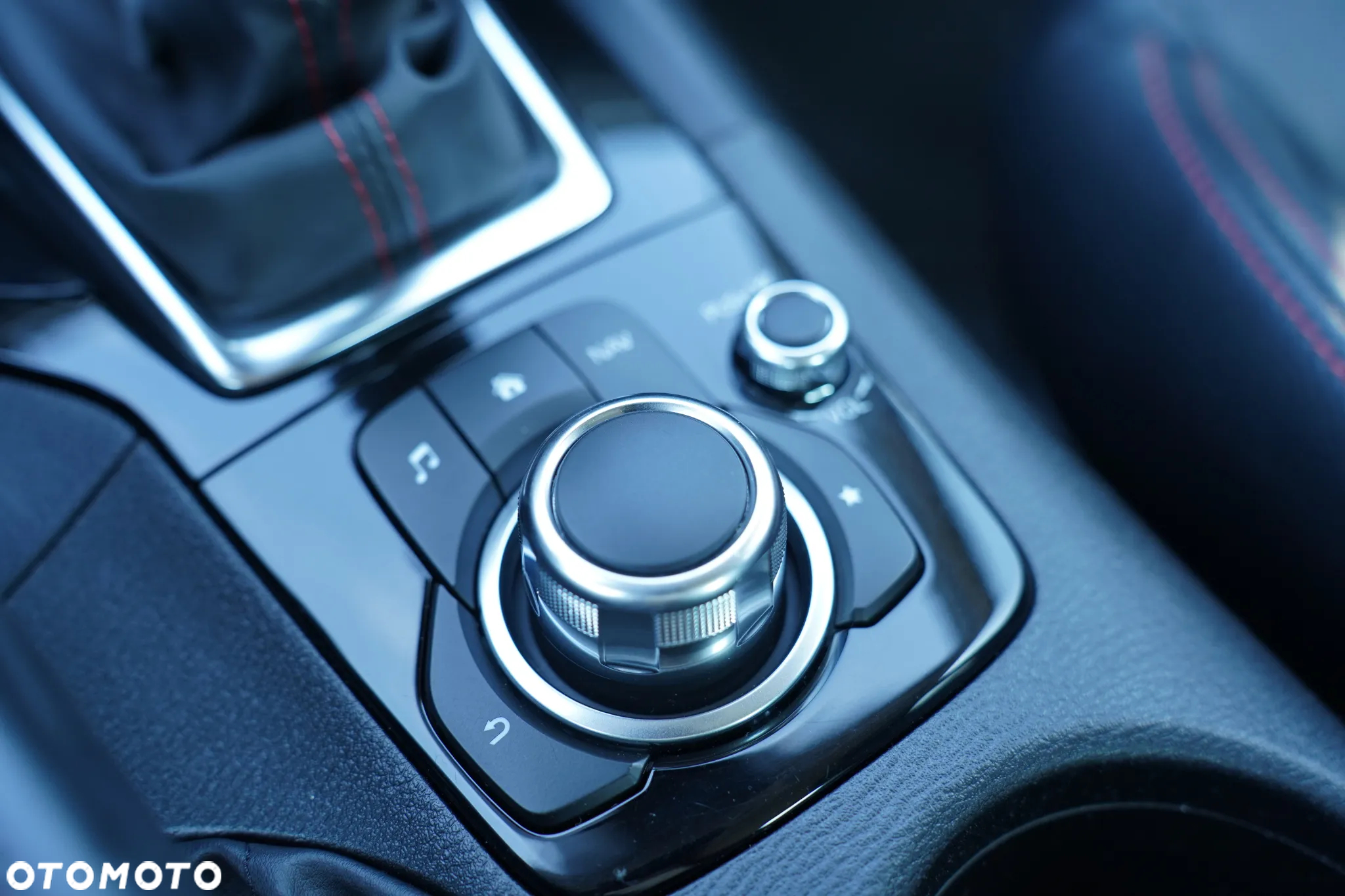 Mazda 3 SKYACTIV-G 120 Automatik Exclusive-Line - 36