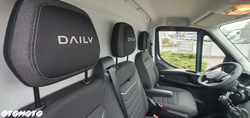 Iveco DAILY WYPRZEDAŻ DEALERA – zastosowanie pod 10 palet !!! - 11