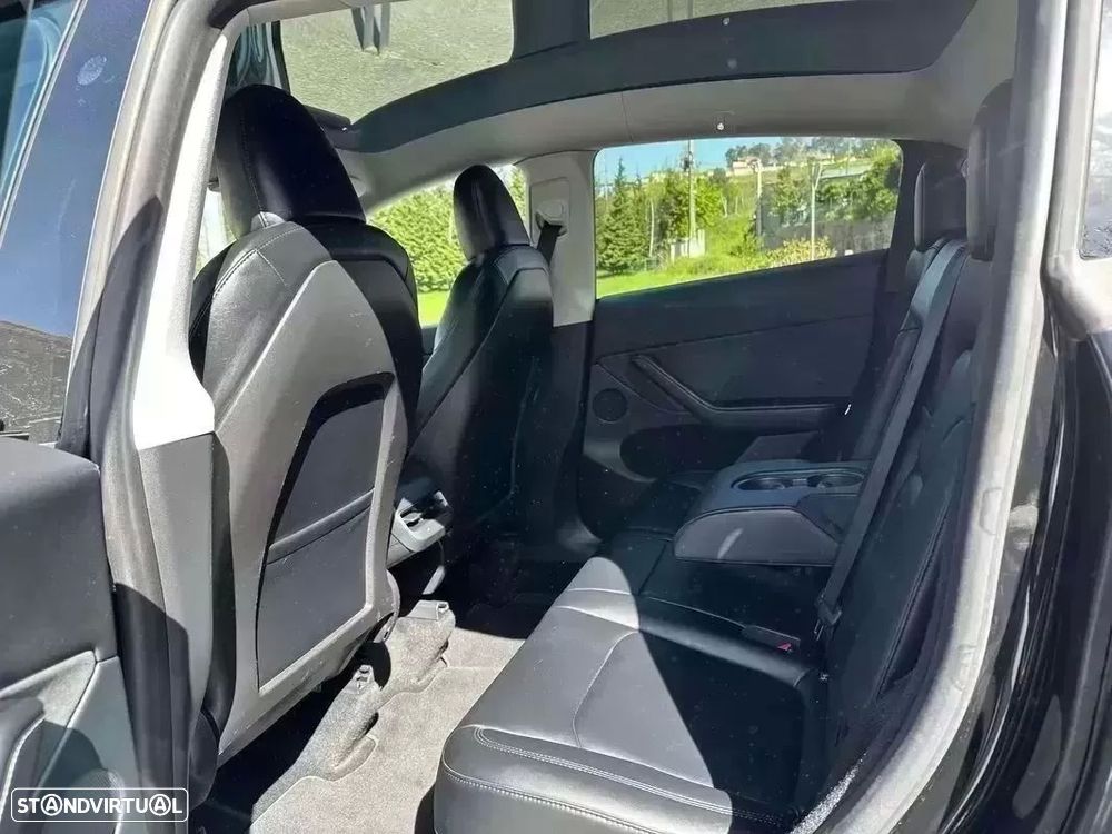 Tesla Model Y Performance Tração Integral - 17