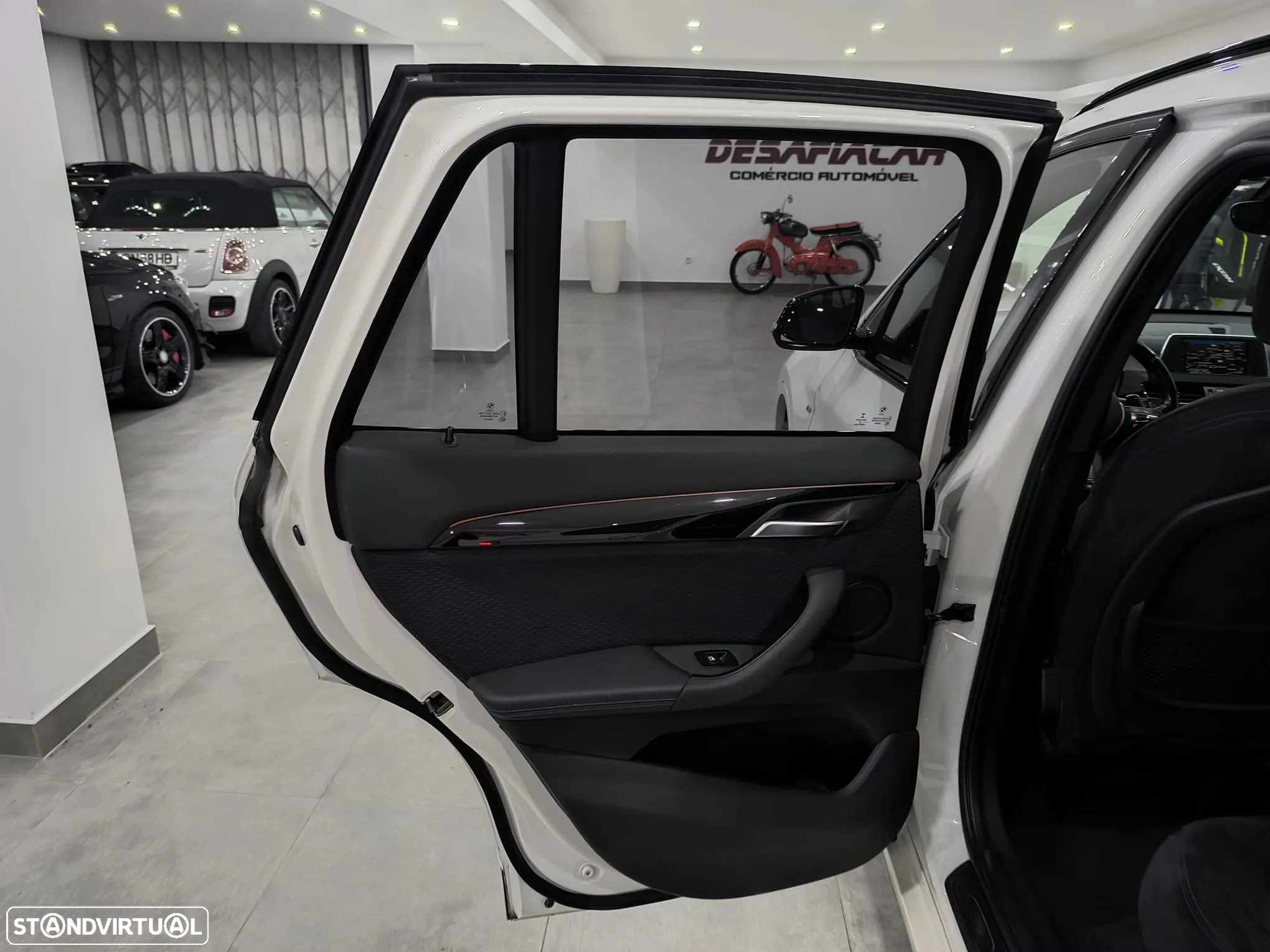 BMW X1 sDrive18d Aut. M Sport - 24