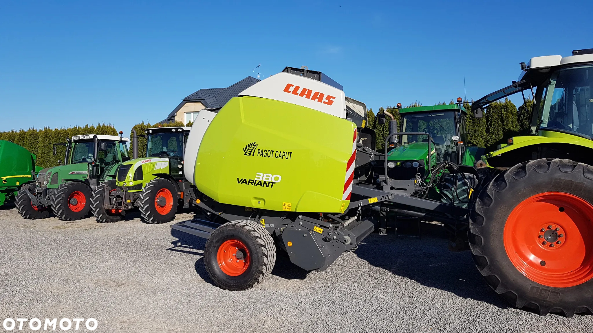 Claas VARIANT 380 - 14