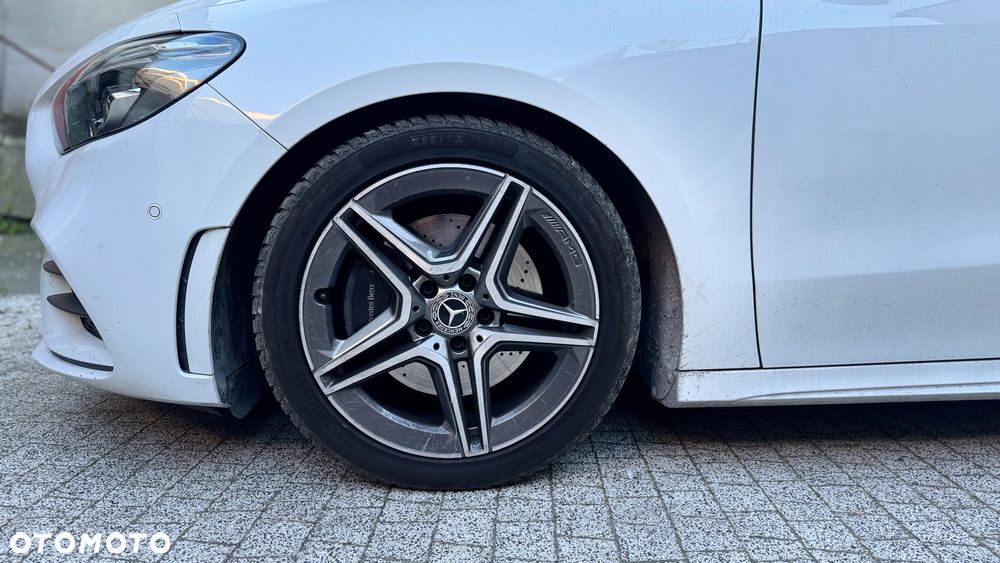 Mercedes-Benz Klasa B 220 d AMG Line 8G-DCT - 9