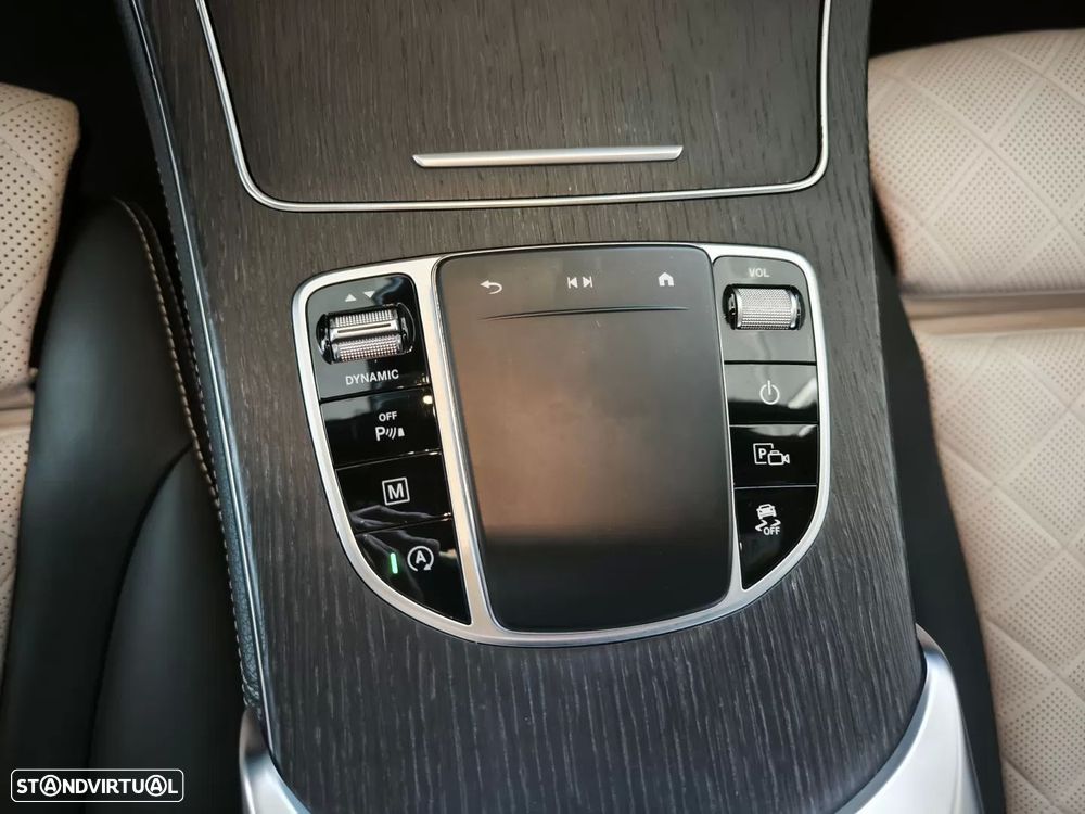 Mercedes-Benz GLC 220 d Coupe 4Matic 9G-TRONIC AMG Line Plus - 50