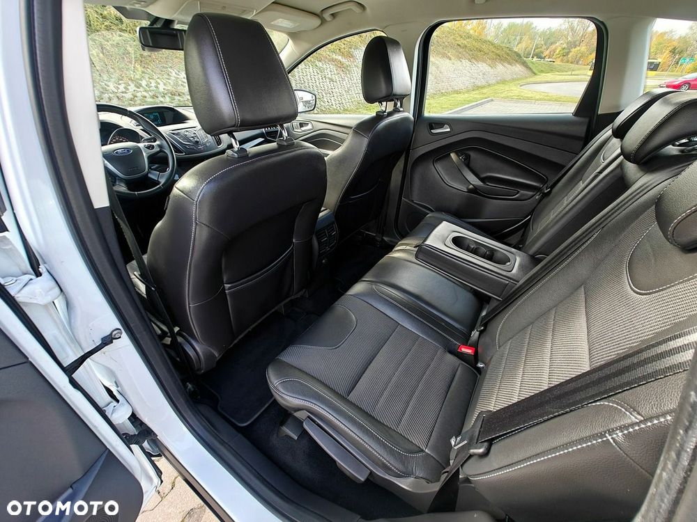 Ford Kuga - 7