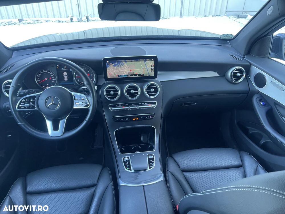 Mercedes-Benz GLC - 29