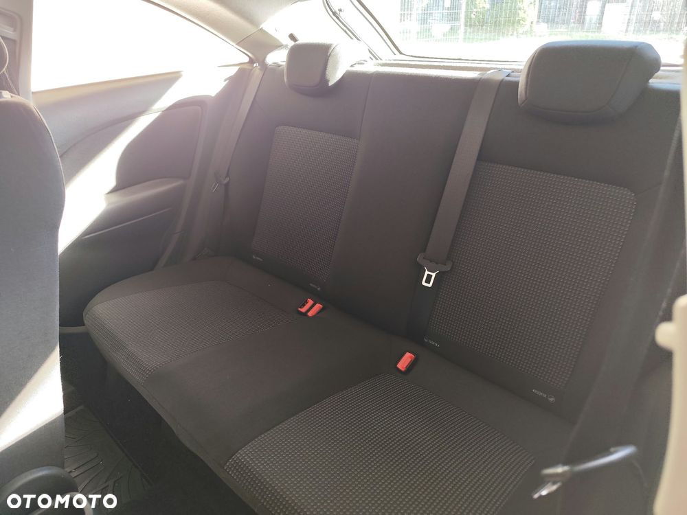 Opel Corsa - 5