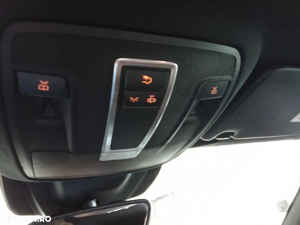 Mercedes-Benz GLE 350 d 4MATIC - 29