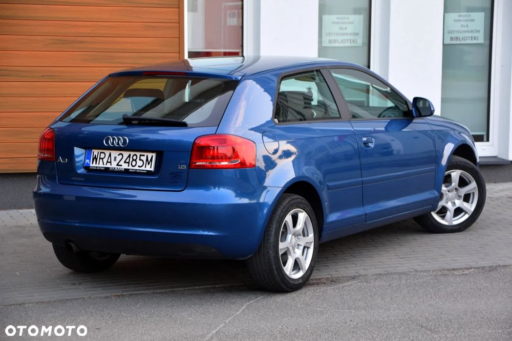 Audi A3 3-drzwiowe 1.6 Ambiente - 14