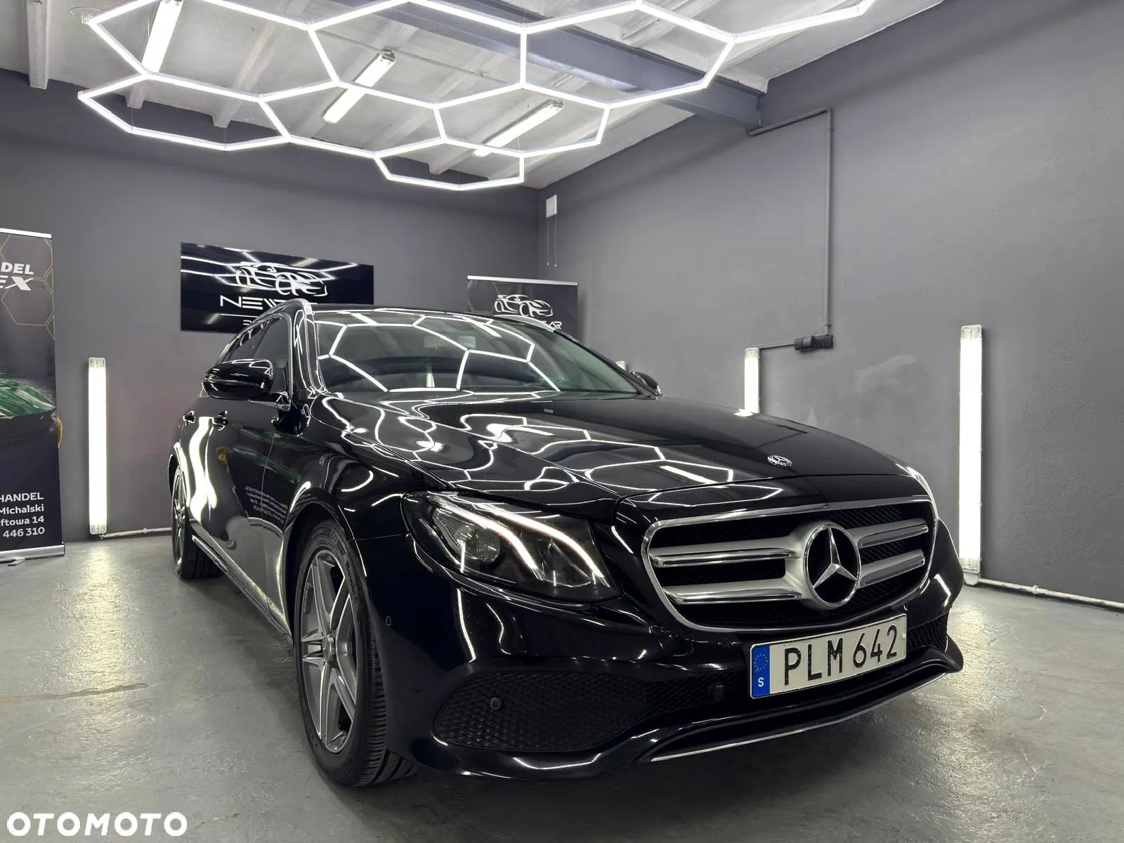 Mercedes-Benz Klasa E 220 d T 9G-TRONIC Avantgarde - 1