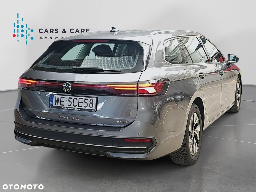 Volkswagen Passat - 22