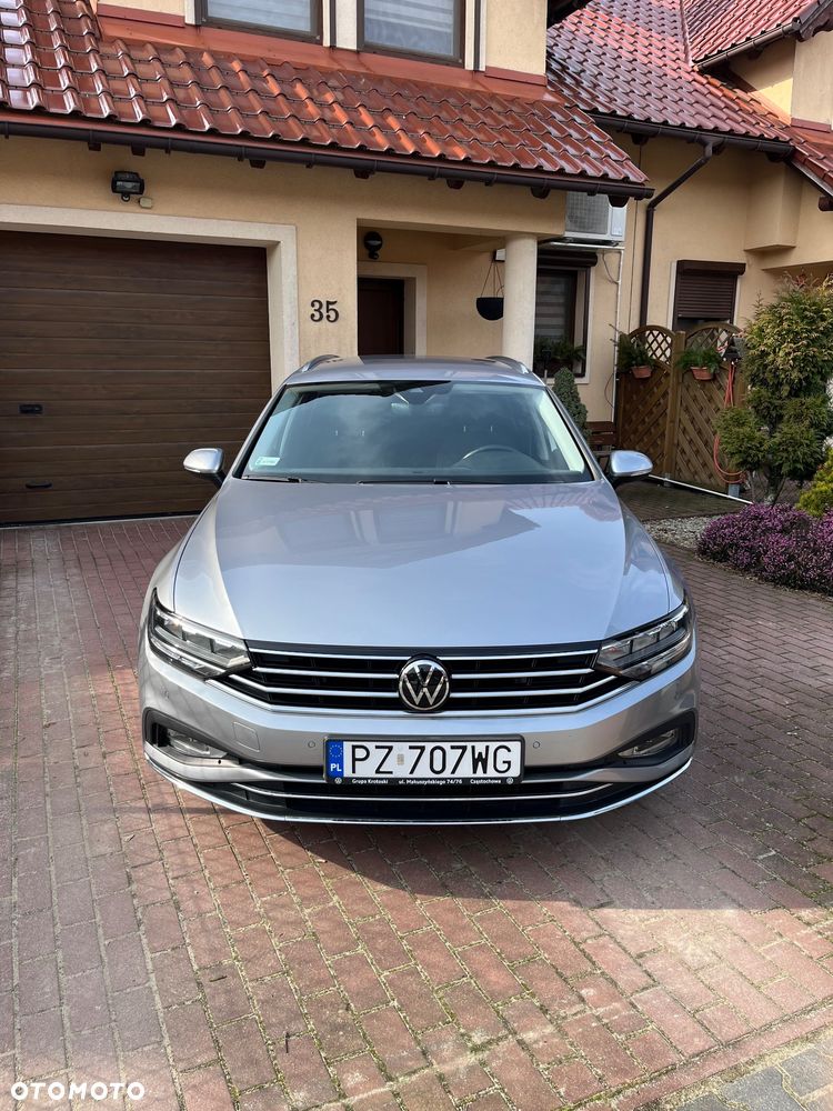 Volkswagen Passat 1.5 TSI EVO Elegance DSG - 1