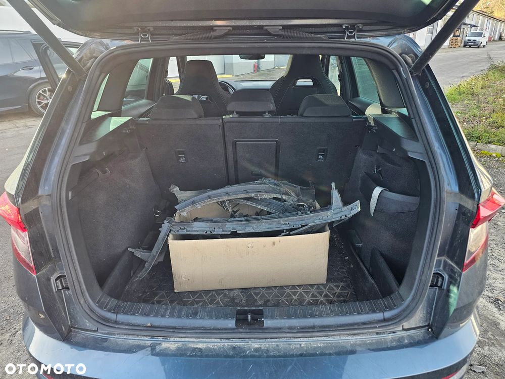 Skoda Karoq 2.0 TDI SCR 4x4 DSG Sportline - 27