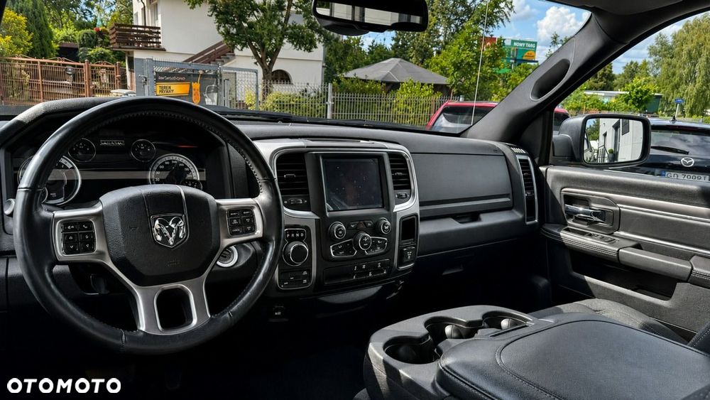 Dodge RAM - 17