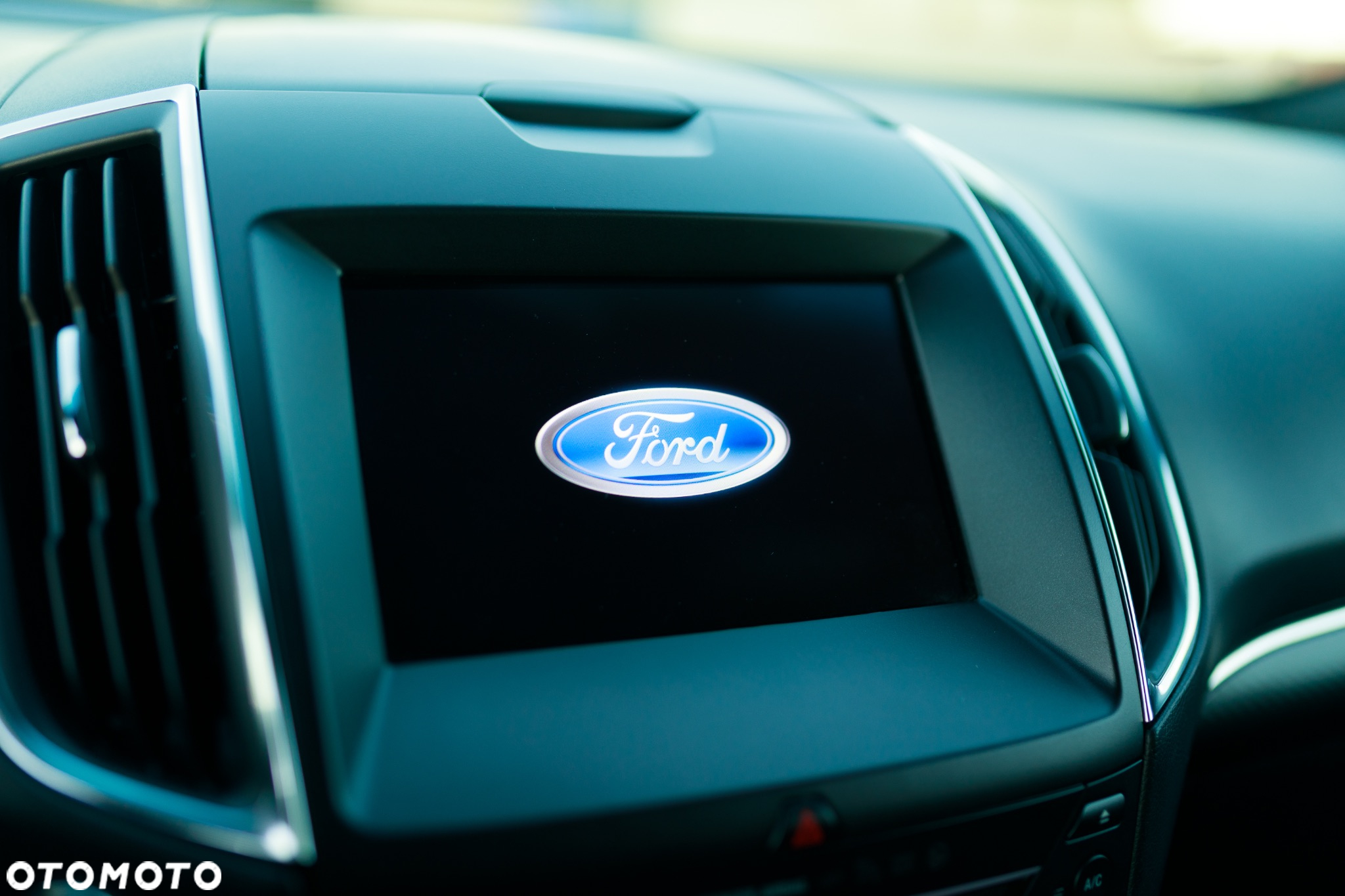Ford Edge 2.0 EcoBlue Bi-Turbo 4x4 ST-LINE - 22