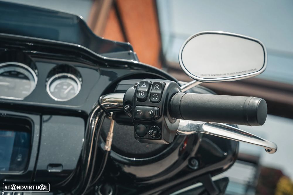 Harley-Davidson FLHT FLHTK - 14
