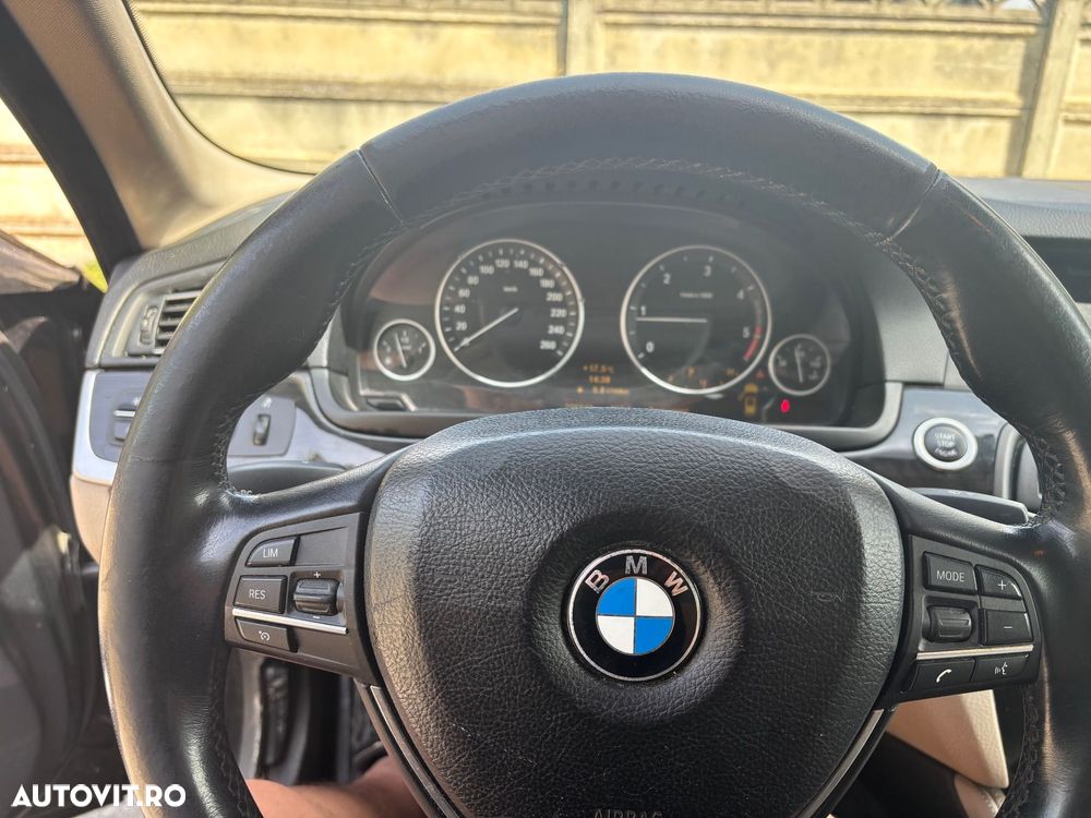 BMW Seria 5 520d - 7