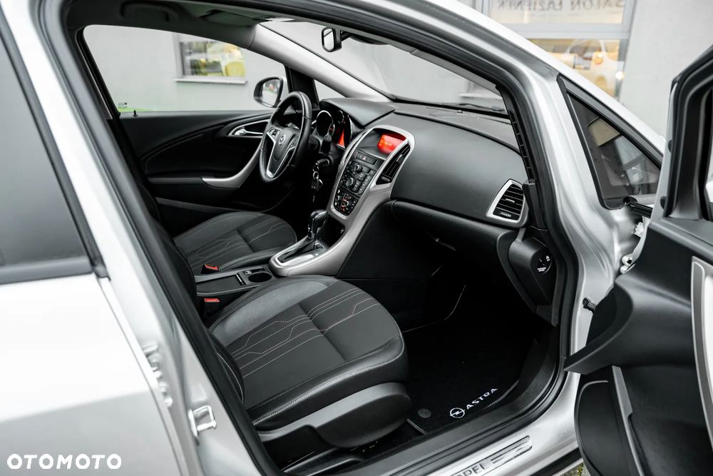 Opel Astra 1.4 Turbo Automatik - 8