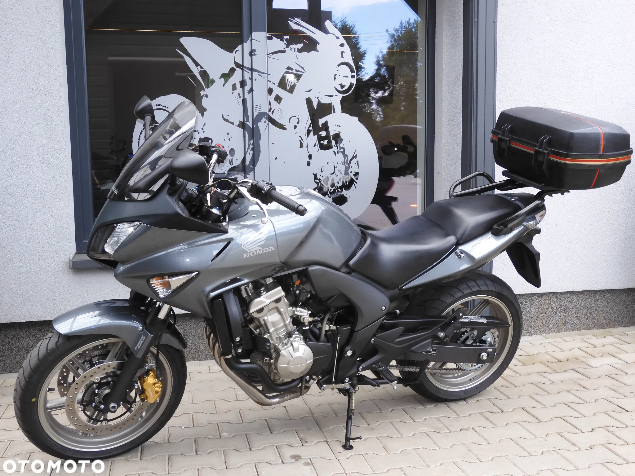 Honda CBF - 21
