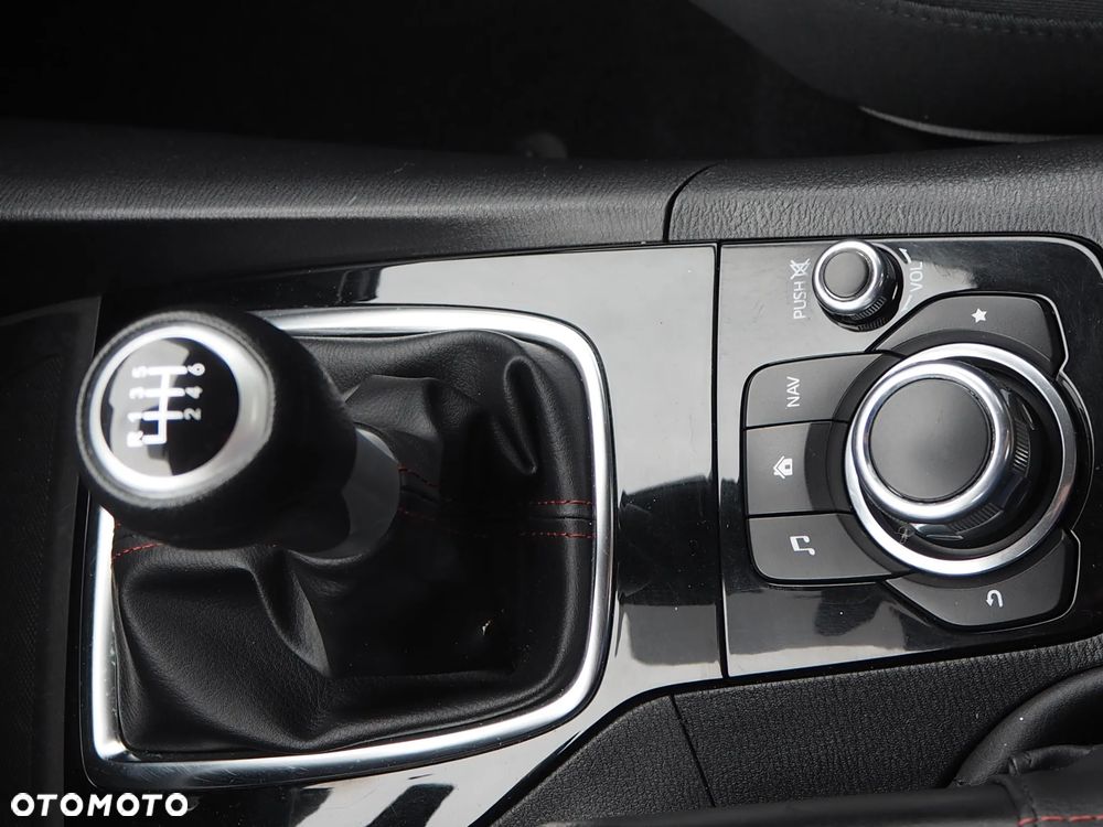 Mazda 3 SKYACTIV-G 120 Exclusive-Line - 33