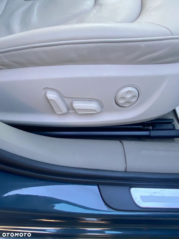 Audi A4 Limousine - 25
