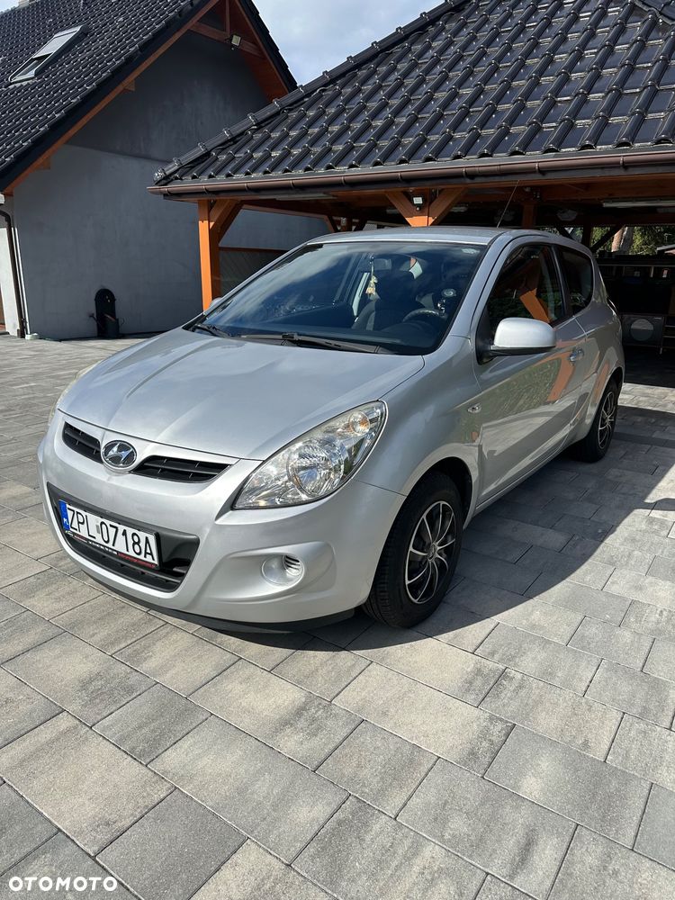 Hyundai i20 - 3