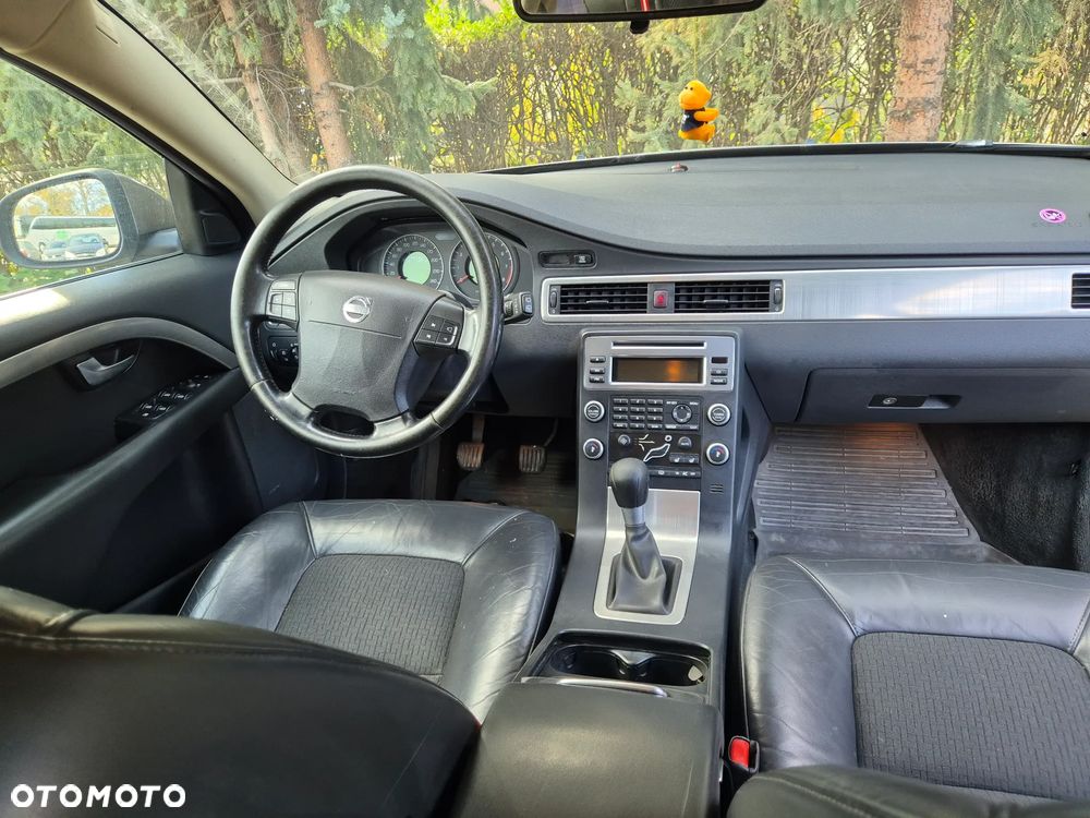Volvo V70 2.0 Momentum - 2