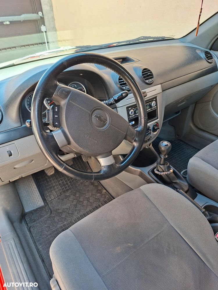 Chevrolet Lacetti 1.4 SE - 7