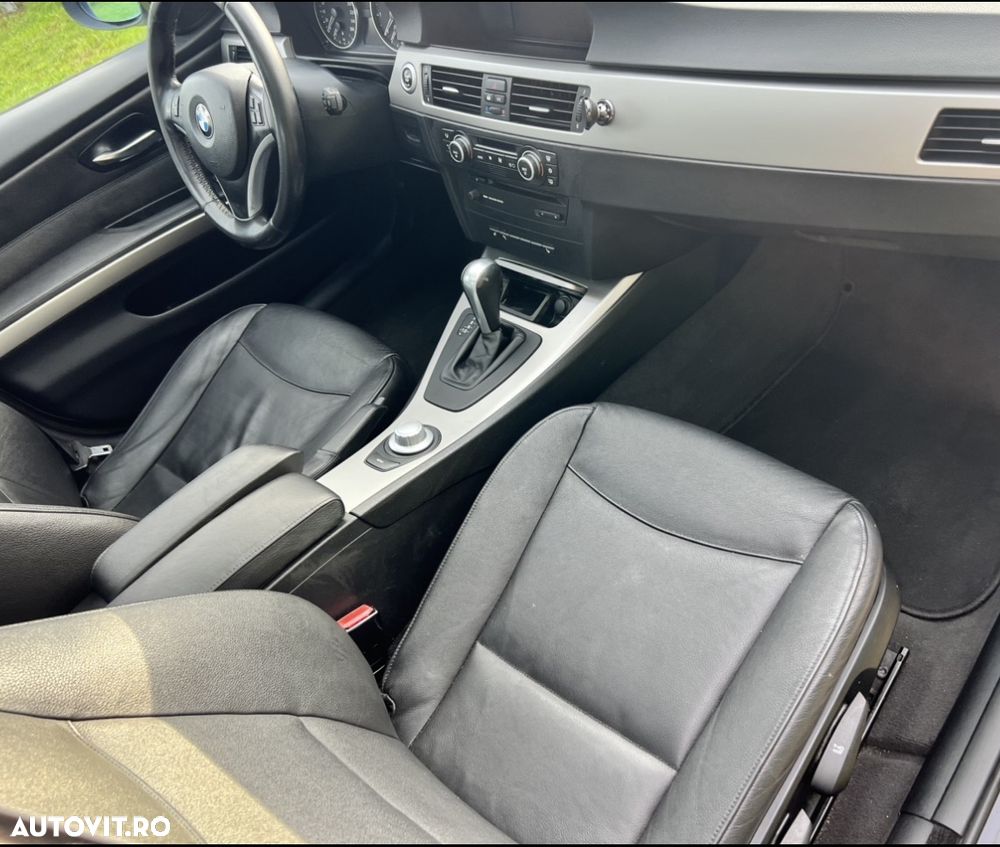 BMW Seria 3 318i Aut. - 9