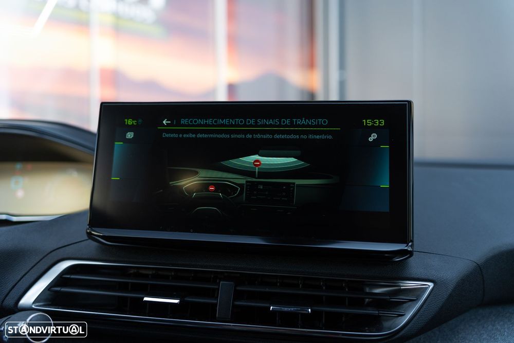 Peugeot 3008 225 e-EAT8 Allure - 17