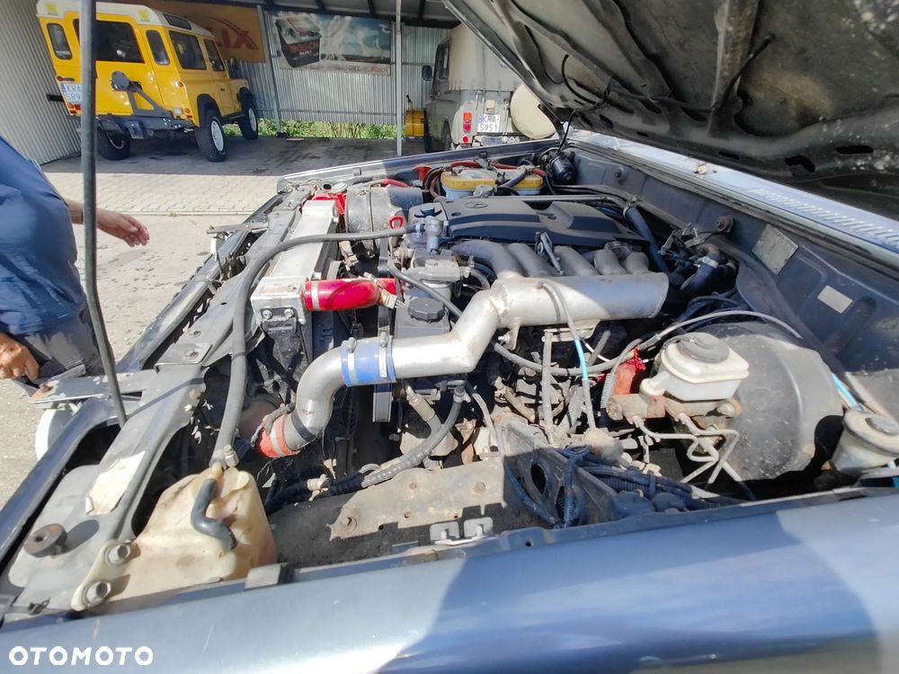 Toyota Land Cruiser - 10