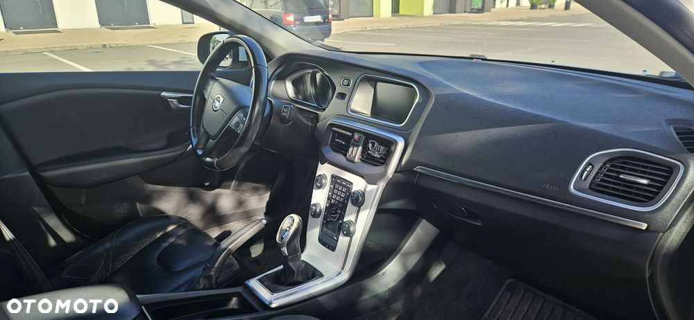 Volvo V40 - 4