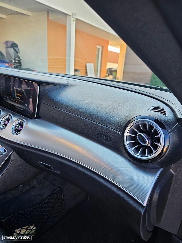 Mercedes-Benz E 220 d AMG Line - 30